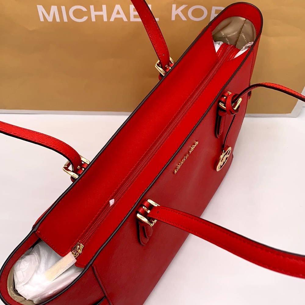 MICHAEL KORS GILLY LARGE DRAWSTRING TRAVEL TOTE BRIGHT RED COLOR - Picture 10 of 15